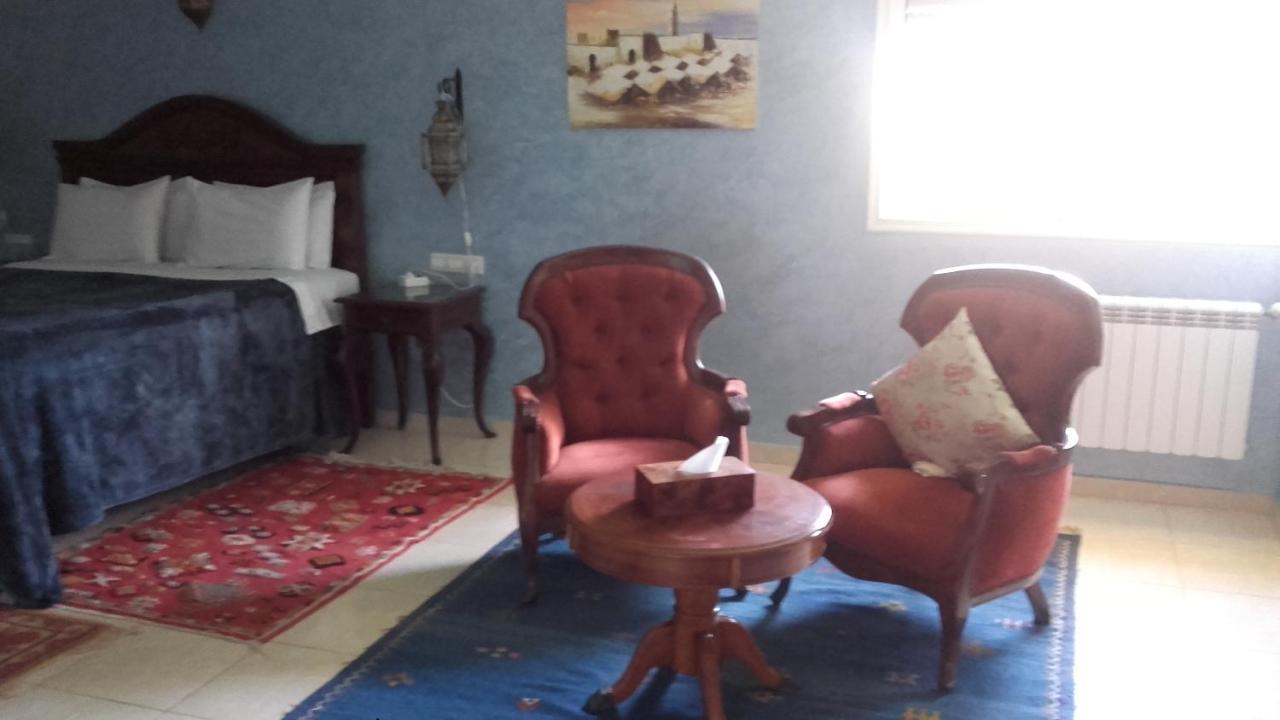 Riad Tanjil Nouaceur エクステリア 写真