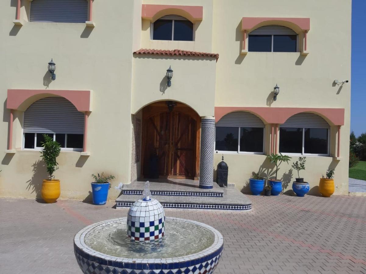 Riad Tanjil Nouaceur エクステリア 写真