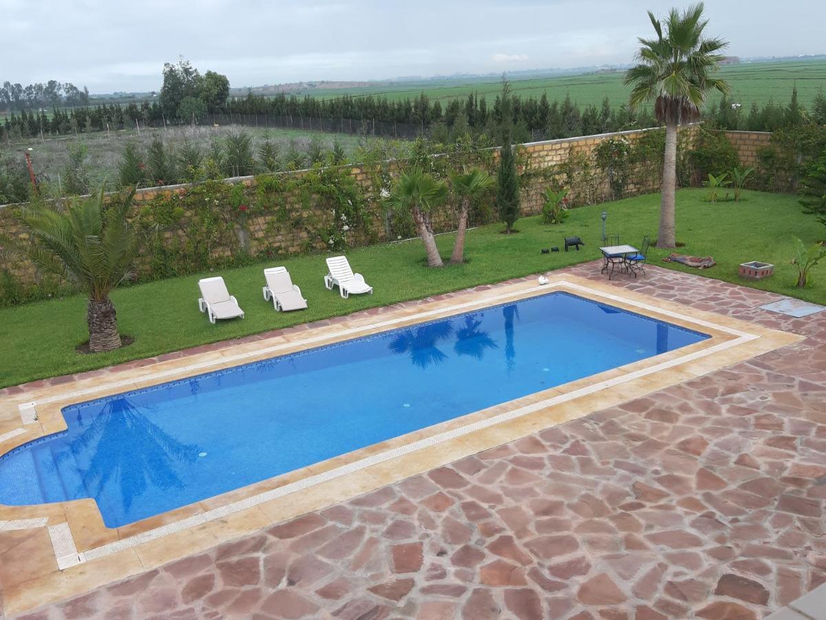 Riad Tanjil Nouaceur エクステリア 写真